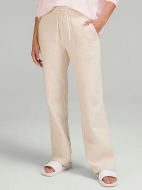 Lululemon Lululemon Loungeful Straight Leg Pant White Opal 6